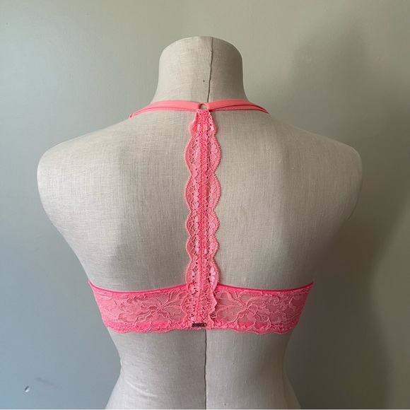 PINK Victoria’s Secret Date Racerback Bra - Picture 4 of 9